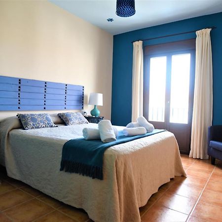 Casa Rural Blue Moon Guest House Cazalla de la Sierra Exterior photo