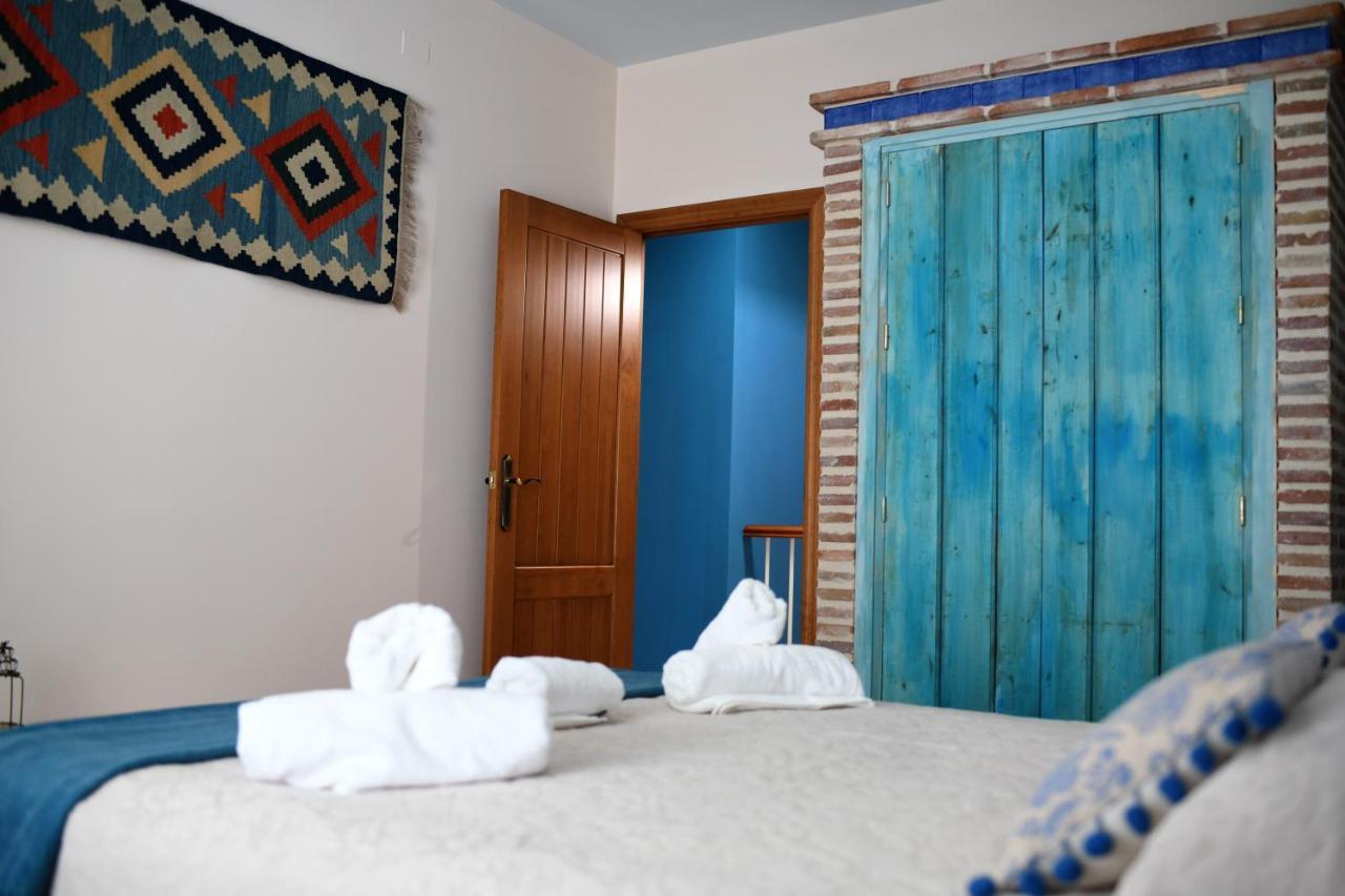 Casa Rural Blue Moon Guest House Cazalla de la Sierra Exterior photo