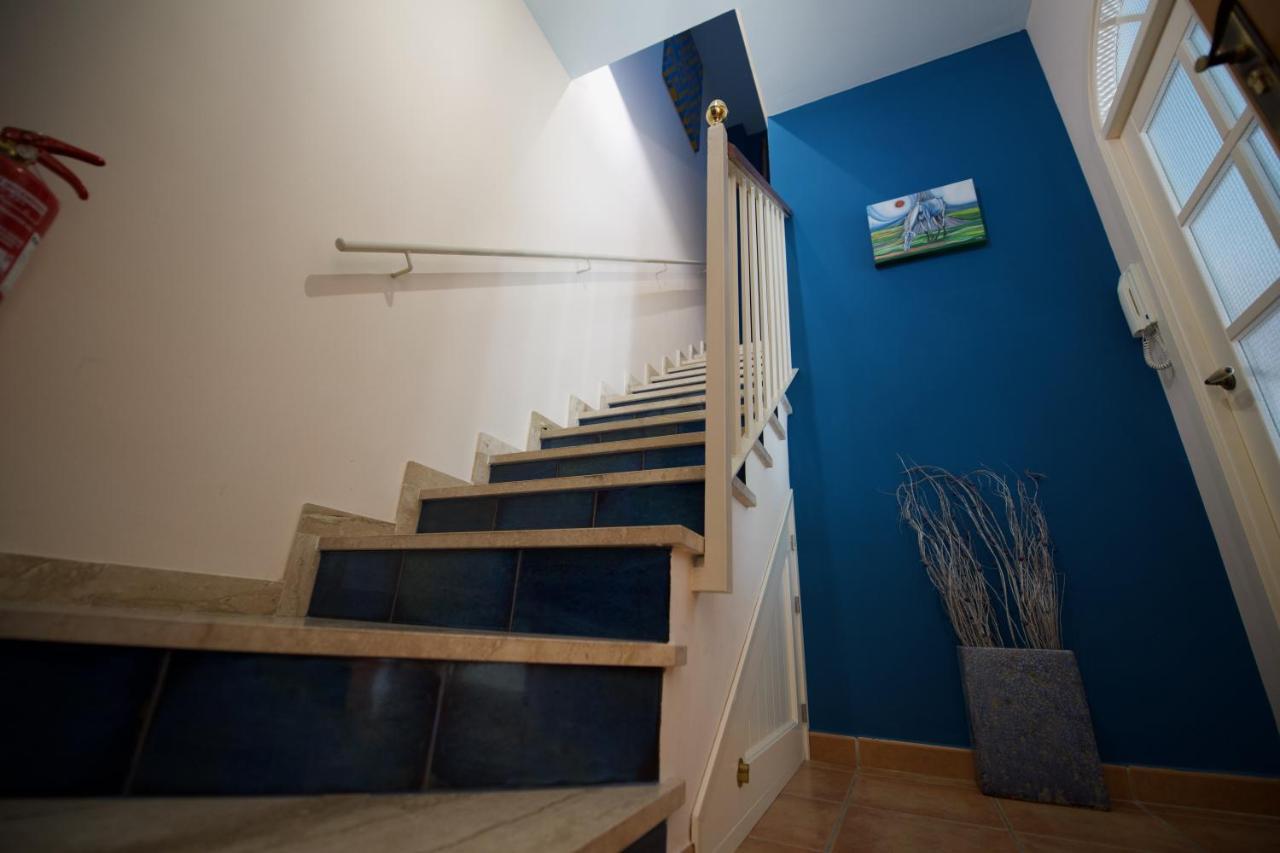 Casa Rural Blue Moon Guest House Cazalla de la Sierra Exterior photo