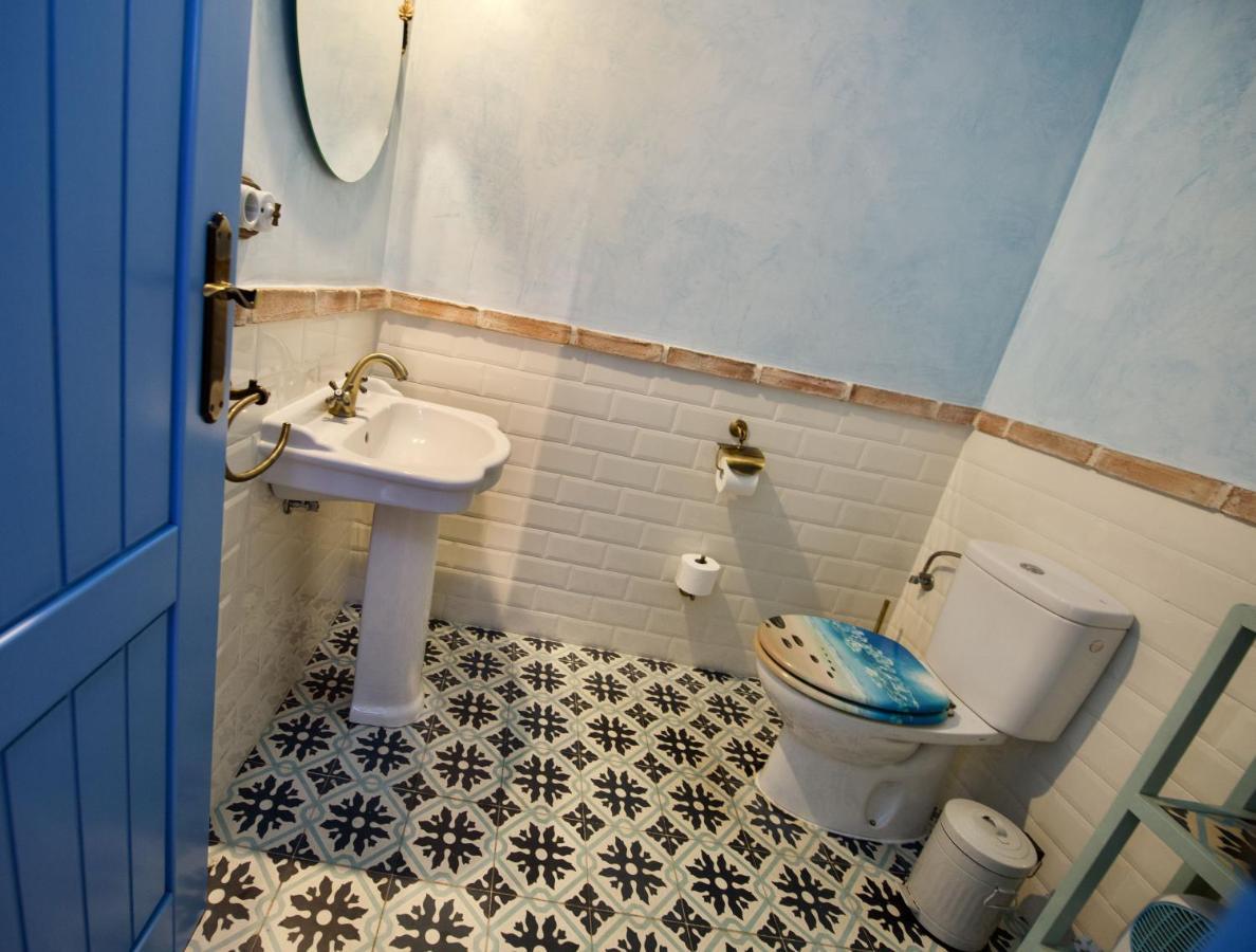 Casa Rural Blue Moon Guest House Cazalla de la Sierra Exterior photo